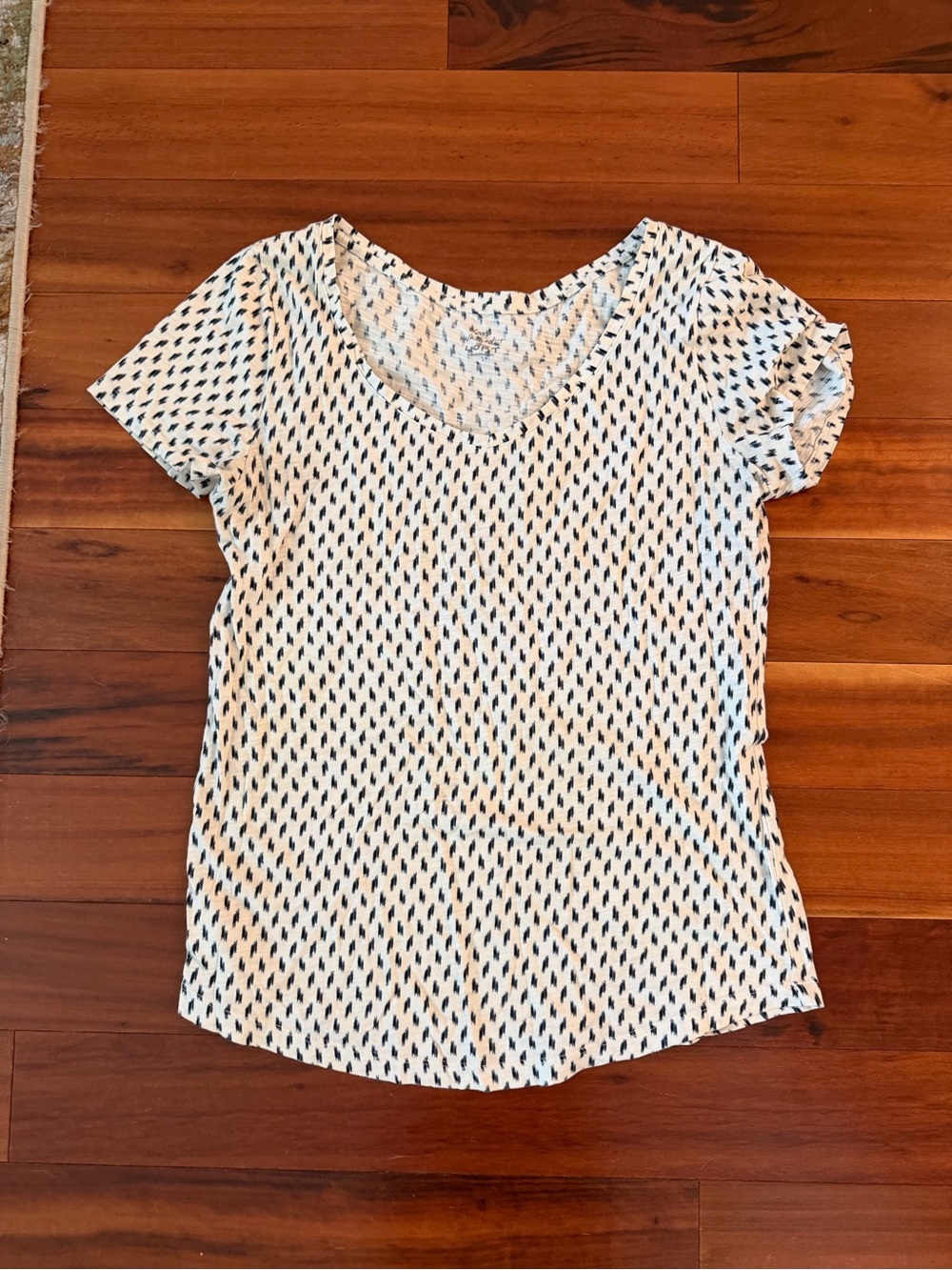 Loft Tshirt